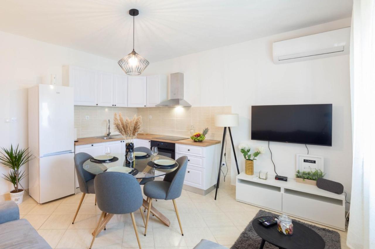 Apartman Bili Солин Экстерьер фото
